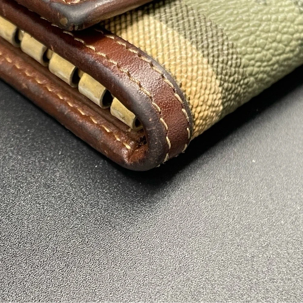 Rare Burberry Vintage Green Novacheck with Horse Pattern Key Holder
